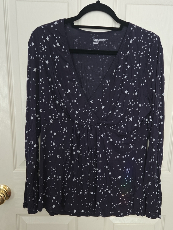 GAP Tops - GAP Maternity Navy with White Star Print Top